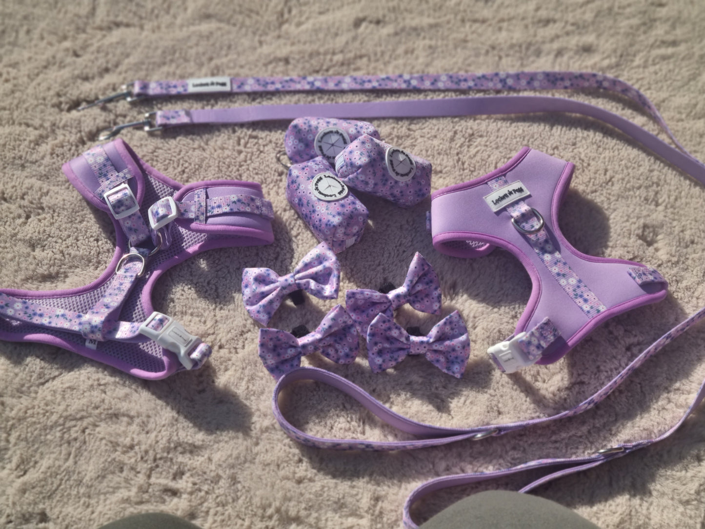 Lilac Ditsy Daisy adjustable Harness
